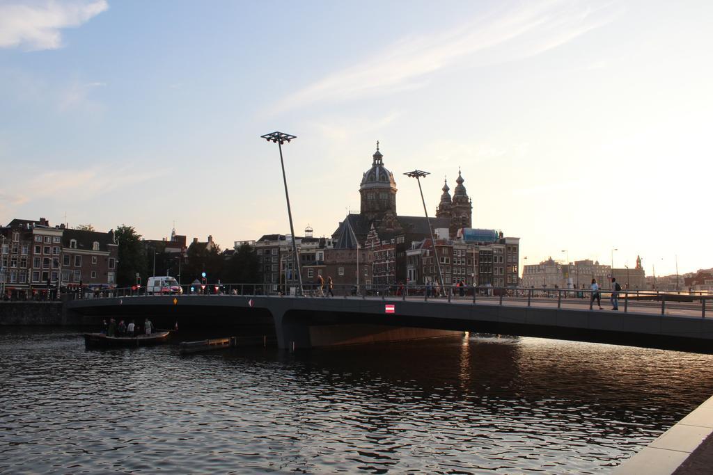 Hotel Restaurant Old Bridge Amsterdam Exterior photo